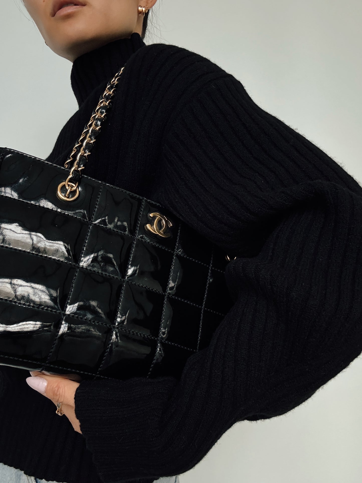 CHANEL Chocolate Bar Black Patent Quilted Leather Bag