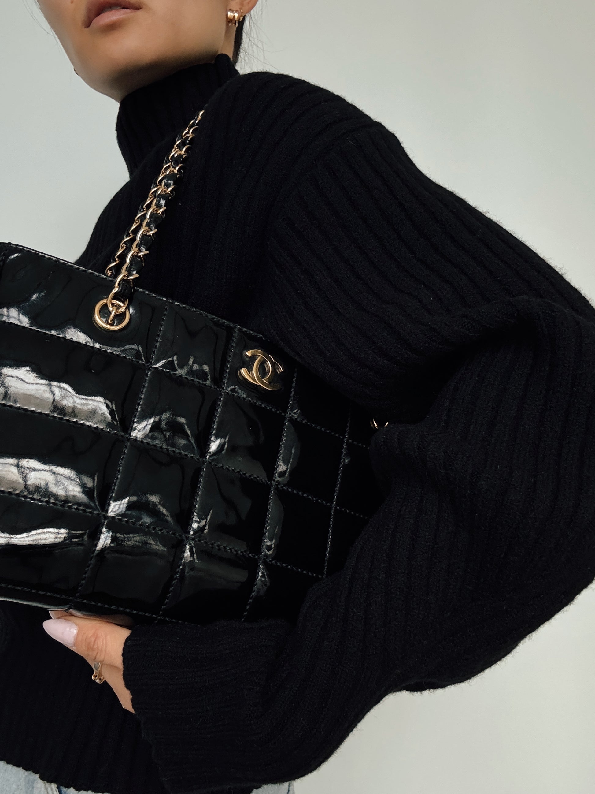 CHANEL Chocolate Bar Black Patent Quilted Leather Bag