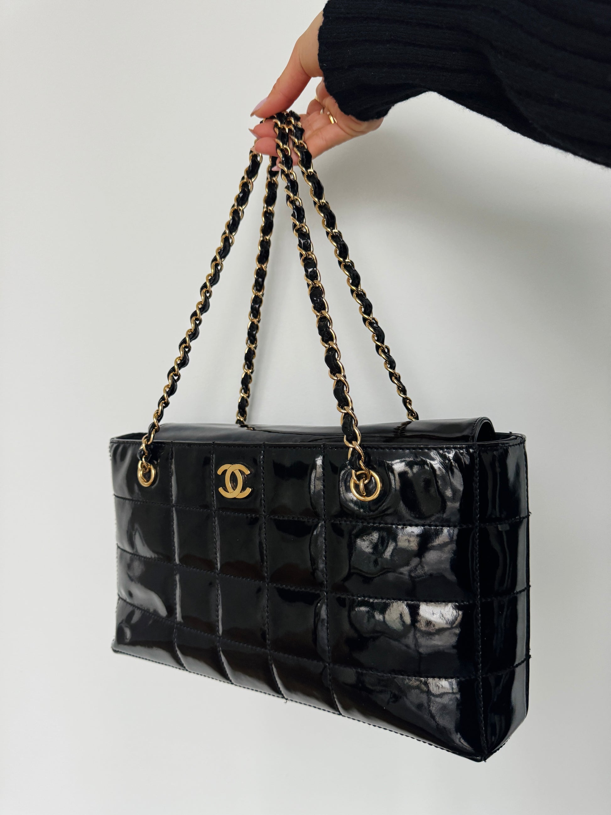 CHANEL Chocolate Bar Black Patent Quilted Leather Bag