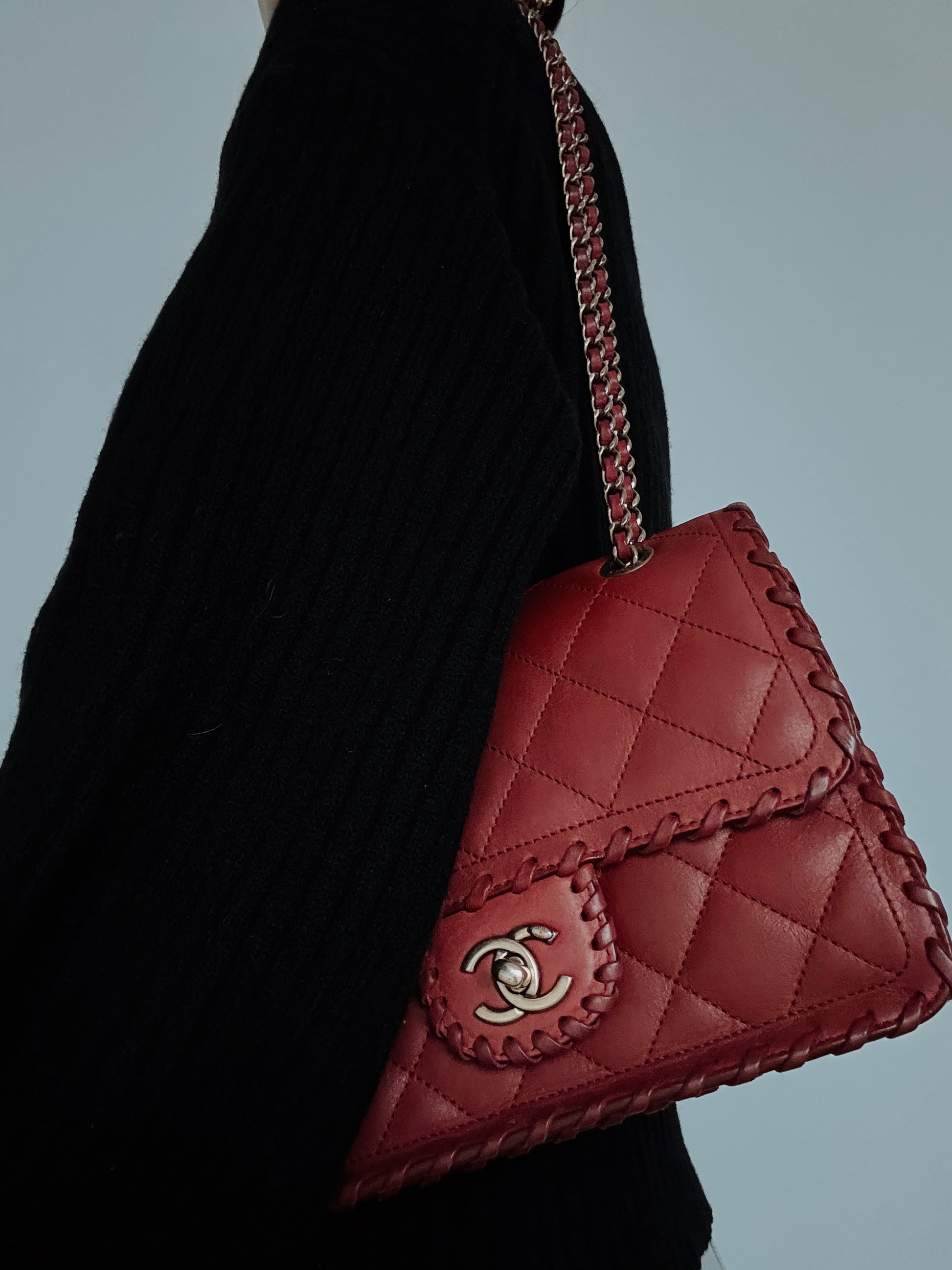 CHANEL Happy Stitch Quilted Red Calfskin Leather Shoulder Bag 