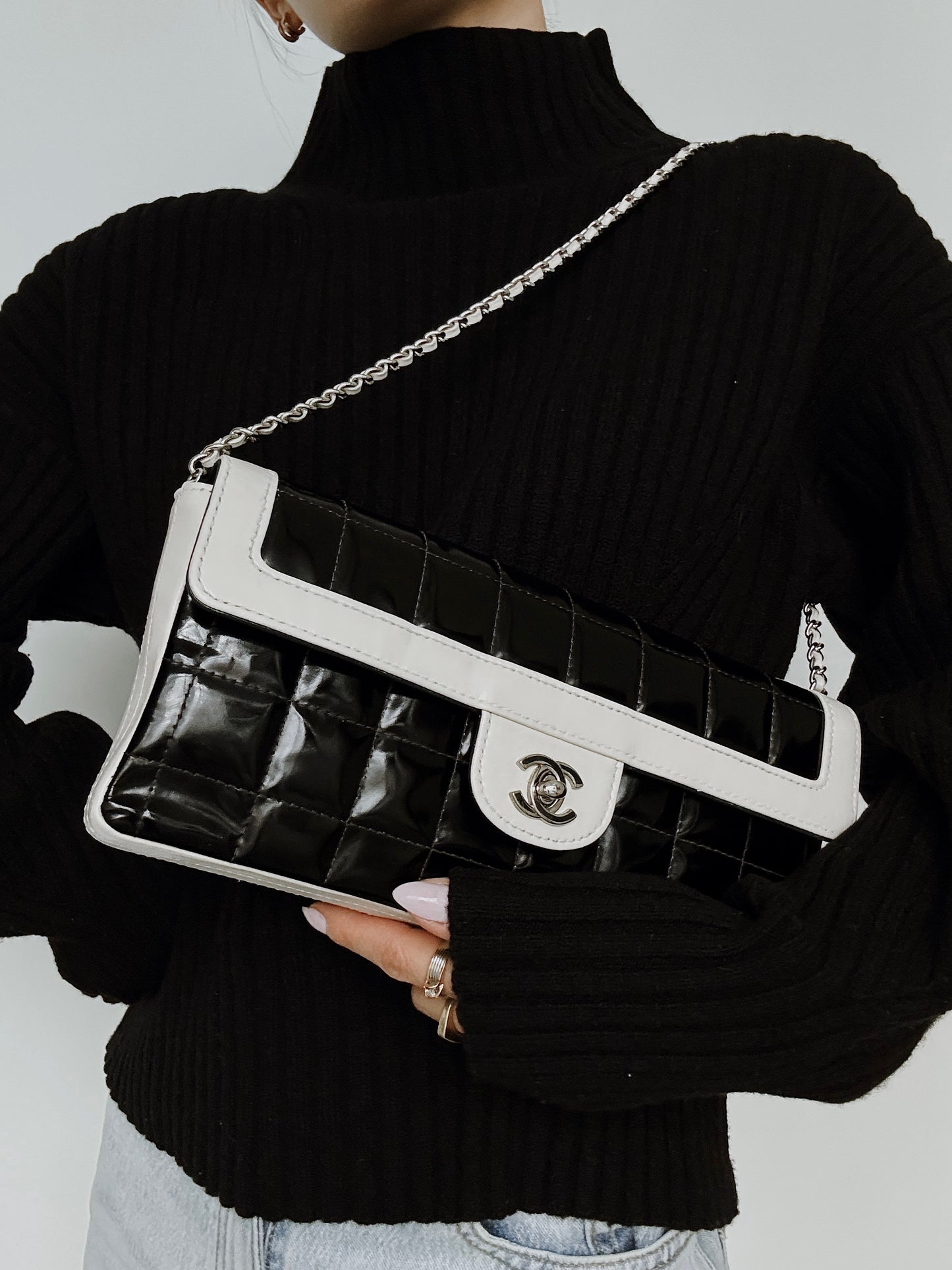 Vintage CHANEL East West Chocolate Bar Patent Leather Bag in Black and White